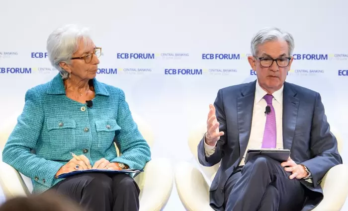 Fed-ΕΚΤ: Αναμένοντας τον πληθωρισμό