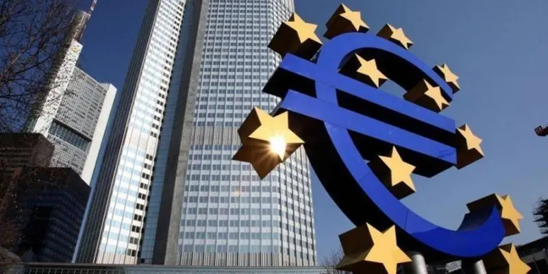 Πιθανή αύξηση επιτοκίων από τον Ιούλιο