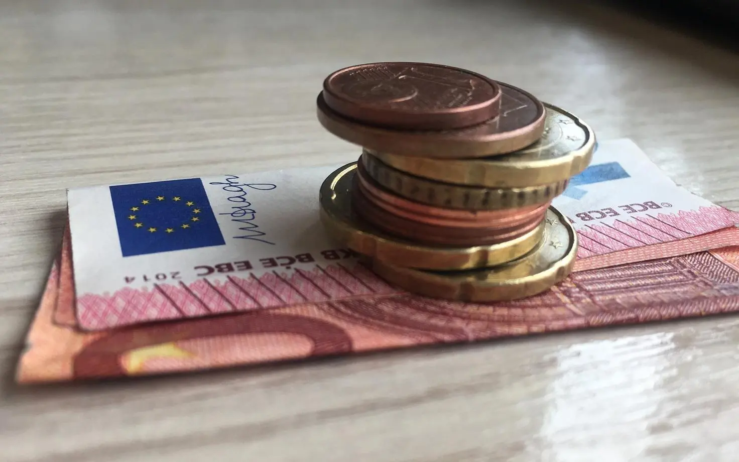 ΕΚΥΣΥ: Η αύξηση στις συντάξεις περιορίζεται στα €14–€17 το μήνα