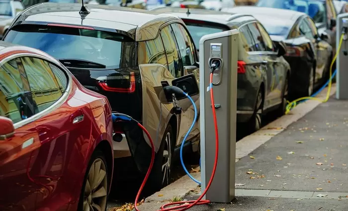Εκτοξέυτηκαν οι πωλήσεις ηλεκτρικών αυτοκινήτων στην ΕΕ