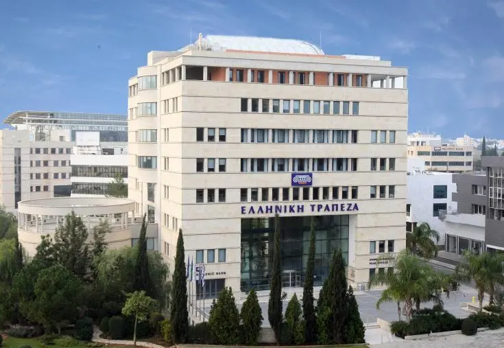 Το 55,3% της Ελληνικής Τράπεζας στην Eurobank - Καταθέτει δημόσια πρόταση