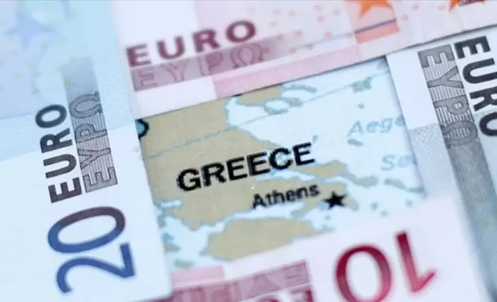 Υποχωρούν οι αποδόσεις των ελληνικών ομολόγων