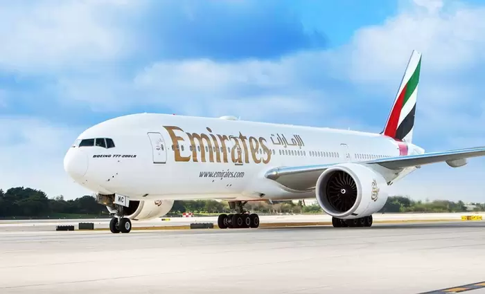 Η Emirates γιορτάζει την αγάπη στον αέρα και στα σαλόνια αναμονής