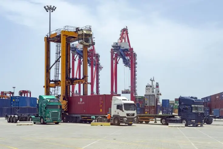 Άνοδος στο έλλειμμα του εμπορικού ισοζυγίου το πρώτο 5μηνο 