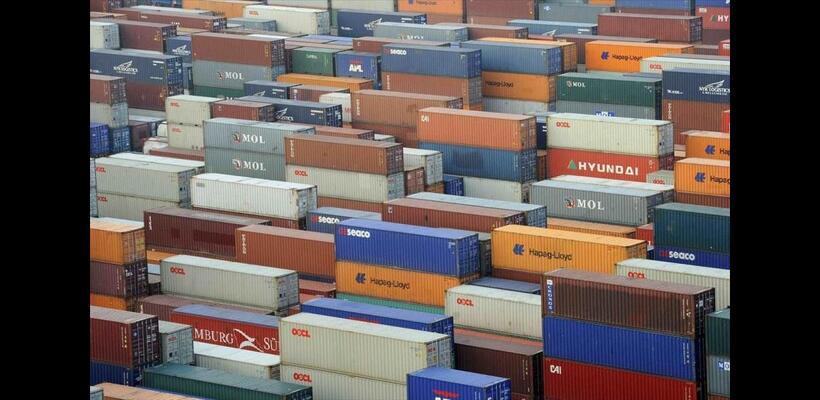 Μειώθηκε κατά €1,18 δισ. το έλλειμμα εμπορικού ισοζυγίου το 10μηνο