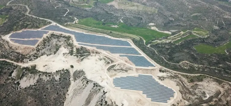 Έναρξη λειτουργίας φωτοβολταϊκού πάρκου της Τσιμεντοποιίας Βασιλικού