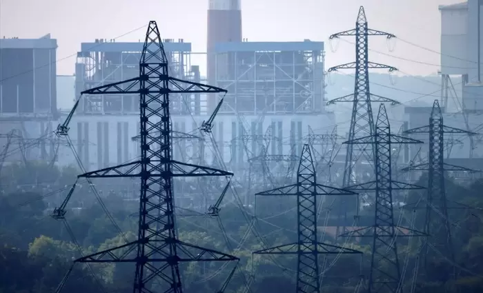 Συμπιέζεται η ευρωπαϊκή οικονομία από τις αυξήσεις των τιμών της ενέργειας