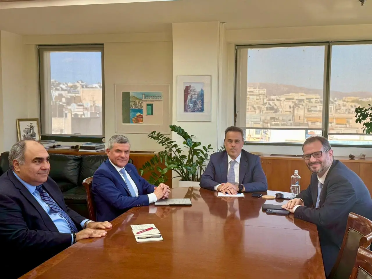 Παπαναστασίου και Παπασταύρου βάζουν ξανά στην πρίζα το καλώδιο – Τι αποφάσισαν