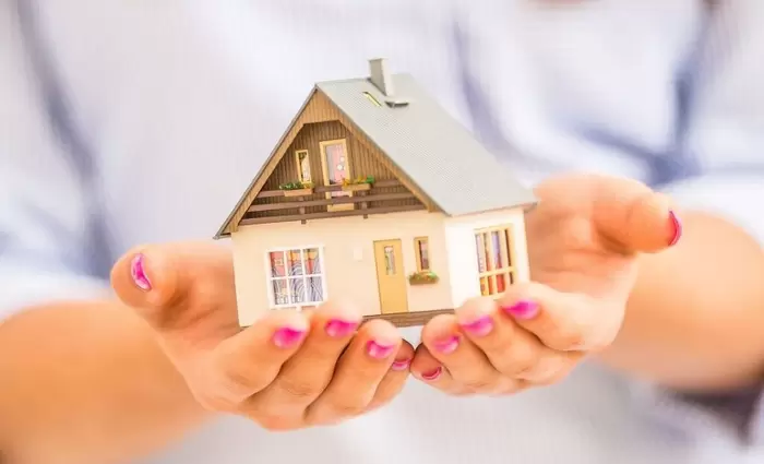 Ακίνητα: Ξεφουσκώνουν οι αγορές από ξένους - Ώθηση από ντόπιους