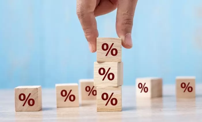 Στη Βουλή από βδομάδας ΥΠΟΙΚ και Διοικητής για τα επιτόκια