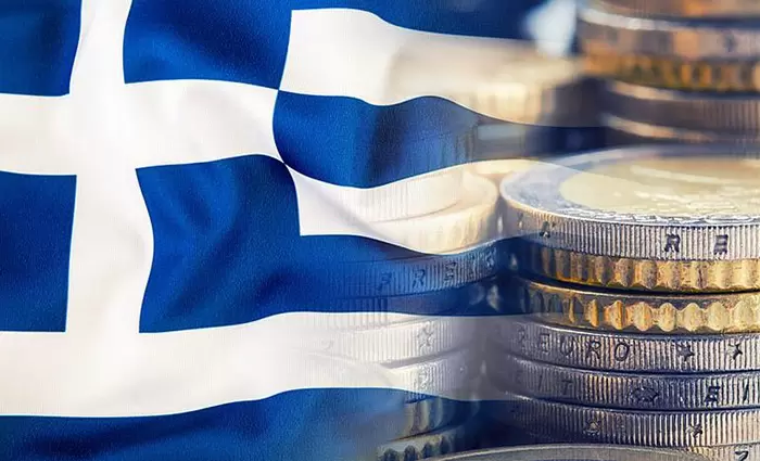 Μηδενίζονται τα εξαμηνιαία επιτόκια στην Ελλάδα