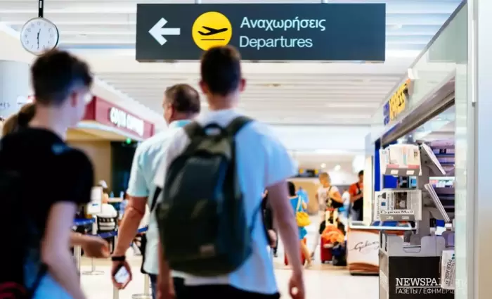 Τέλος στο όριο 100 ml για τα υγρά στις πτήσεις – Τι αλλάζει στα αεροδρόμια της ΕΕ