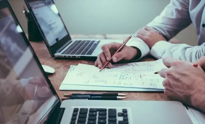 Πού σκοντάφτει η επιστροφή στο γραφείο;