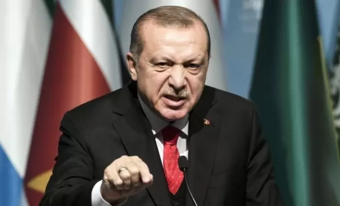 FT: Το παρασκήνιο της κωλοτούμπας Ερντογάν στην οικονομία