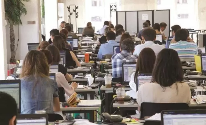 Για σοβαρές ελλείψεις στην αγορά εργασίας τα επόμενα χρόνια προειδοποιούν οι αναλυτές