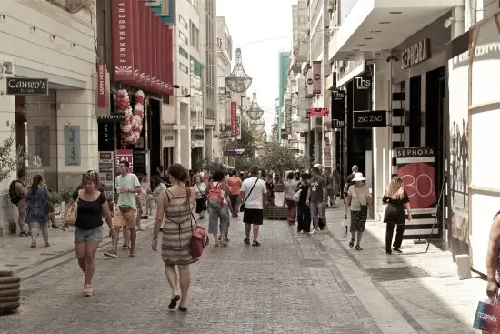 Η Ερμού ο 14ος ακριβότερος εμπορικός δρόμος στον κόσμο