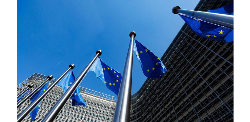 Politico: Η Κομισιόν δεν θα δώσει παράταση στο Ταμείο Ανάκαμψης