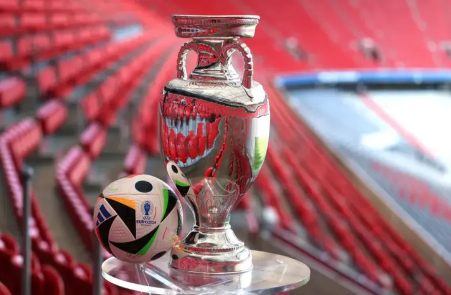 Euro 2024: Η τεχνητή νοημοσύνη βγάζει «φαβορί» για το τρόπαιο