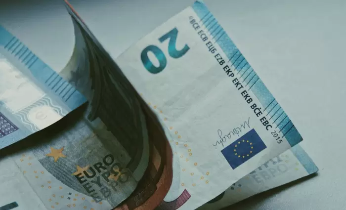 Το παράδοξο της φτώχειας σε μια Κύπρο σχεδόν πλήρους απασχόλησης