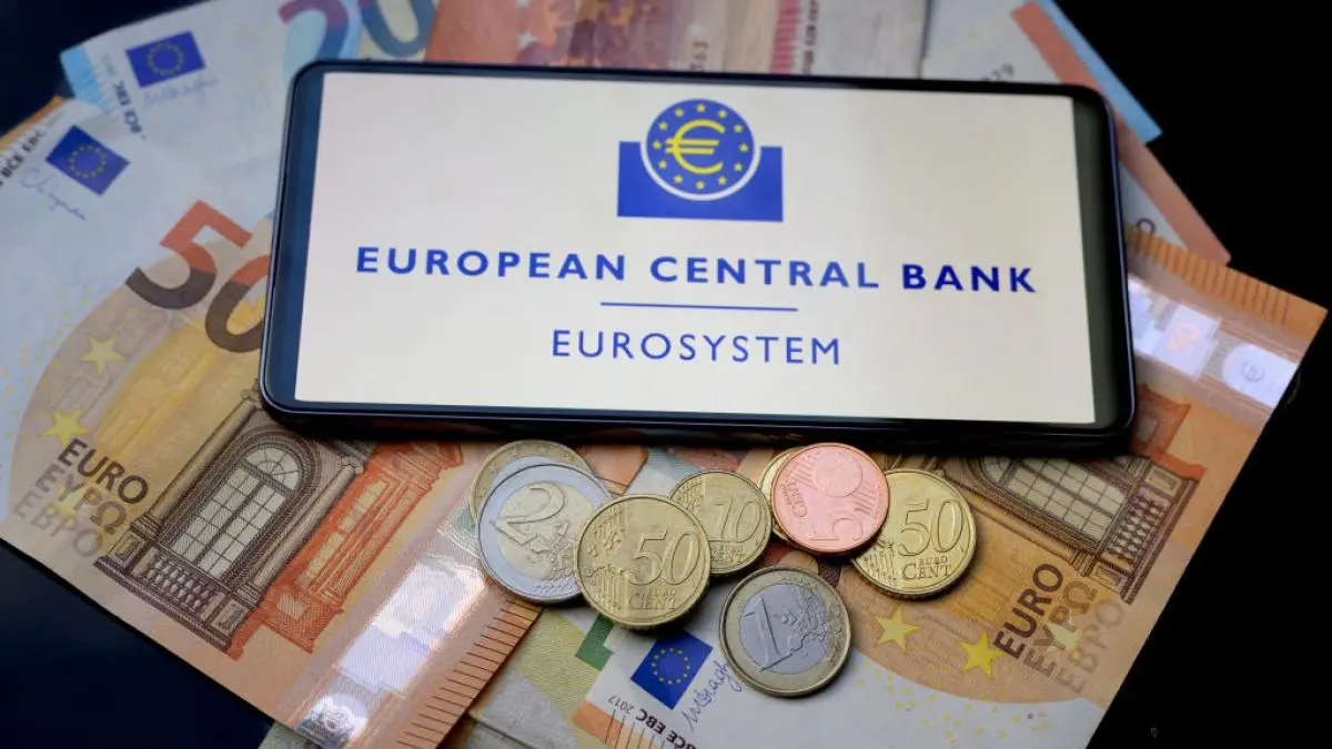 Η ΕΚΤ και άλλες τράπεζες μειώνουν τα επιτόκια και προετοιμάζονται για τον Τραμπ (γράφημα)
