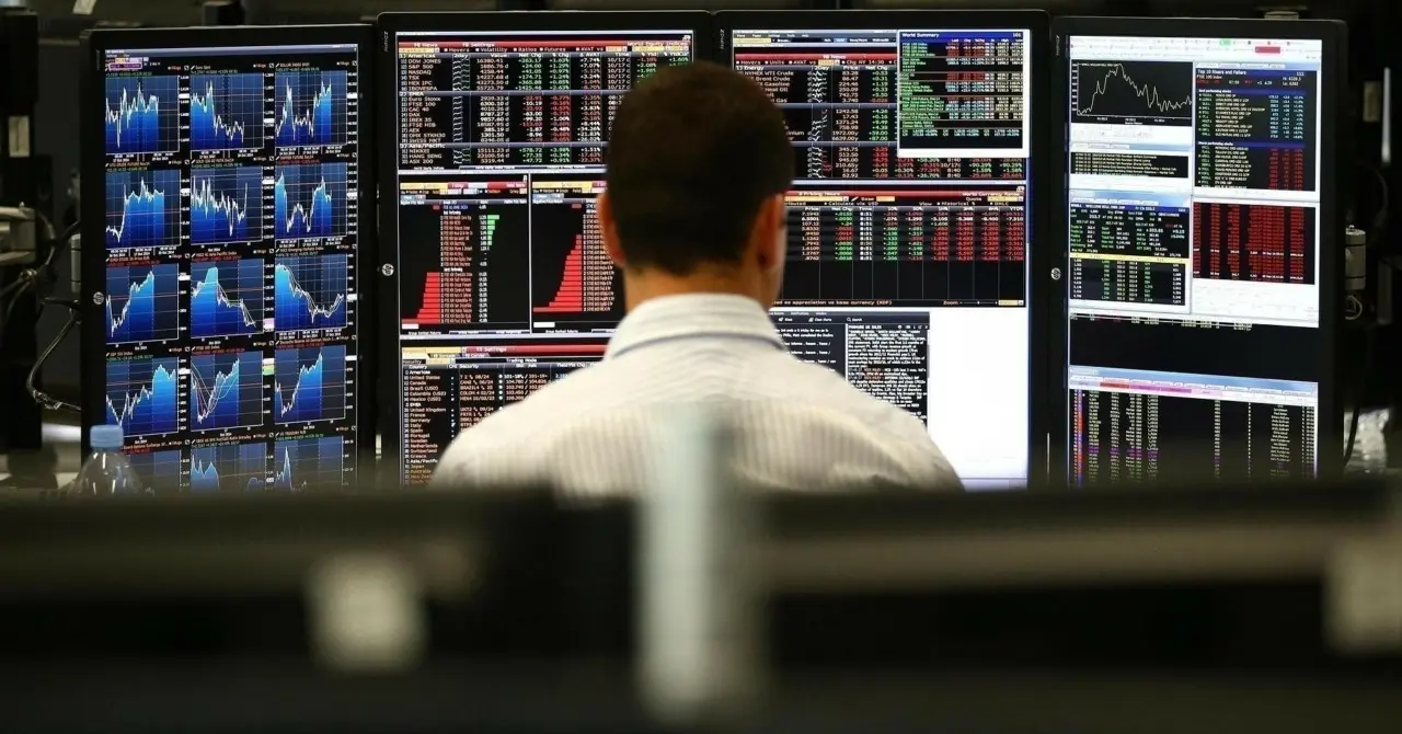 Κέρδη πέριξ του 1% στις ευρωαγορές με ώθηση από το ράλι στα ορυχεία