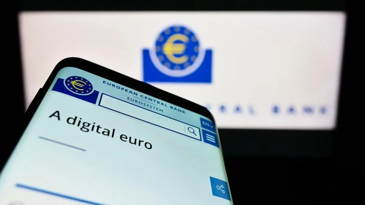 Τα μετρητά είναι ο βασιλιάς: Γιατί η ευρωζώνη χρειάζεται ένα ψηφιακό ευρώ;