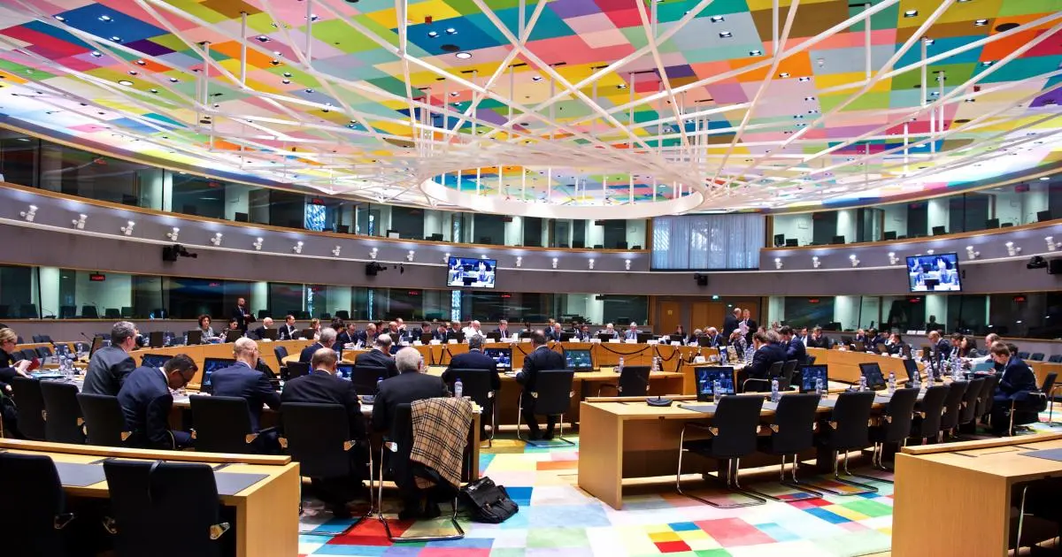 Λευκός καπνός στο Eurogroup - Άμεσα €500 δισ. προς τα κράτη μέλη