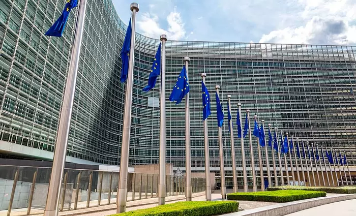 Κινητοποιεί το προϋπολογισμό της η ΕΕ για τους πρόσφυγες στη Τουρκία