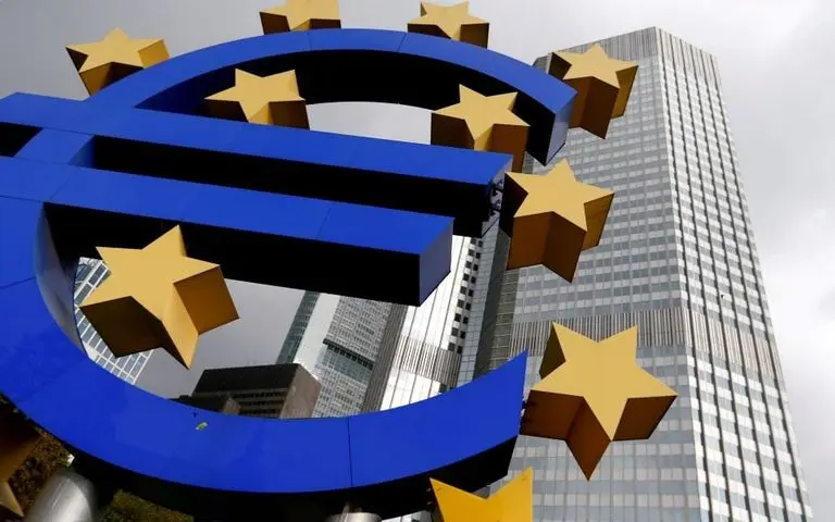 Ένα βήμα προς το ψηφιακό ευρώ έκανε το Eurogroup - Πού «κολλά» το project
