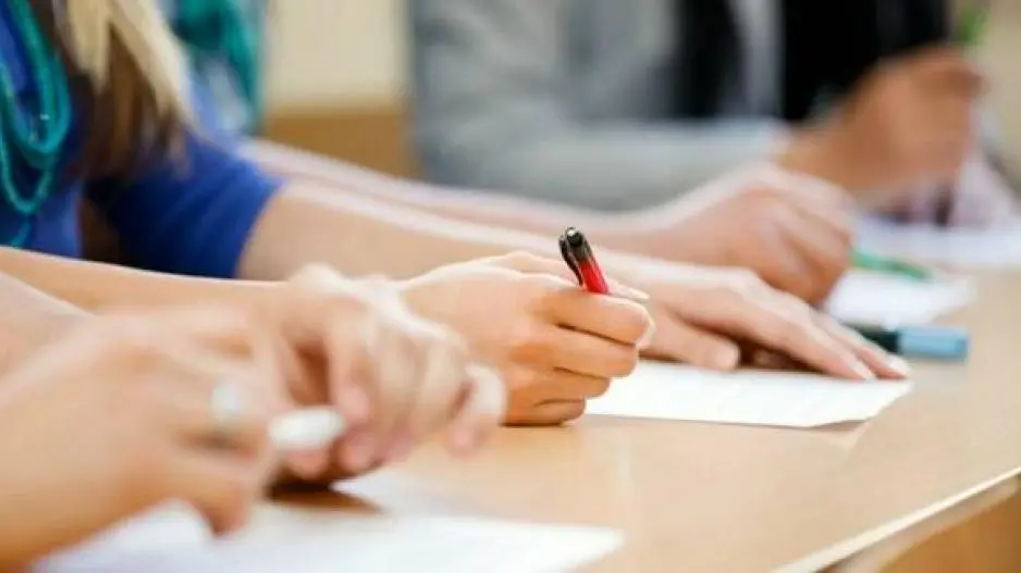 Αναβλήθηκαν όλες οι εξετάσεις του Υπουργείου Παιδείας