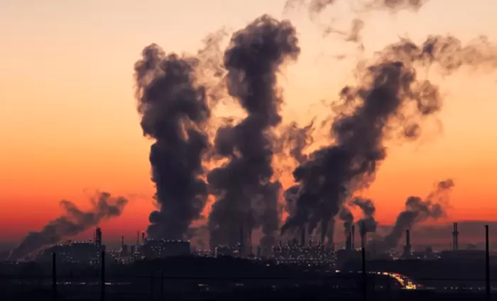 Έρευνα: Τα ορυκτά καύσιμα θα πρέπει να καταργηθούν μέσα σε 40 χρόνια