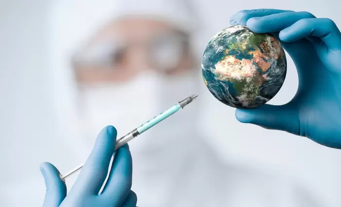 Τόσα θα πληρώσει ο πλανήτης για τα εμβόλια μέχρι το 2025