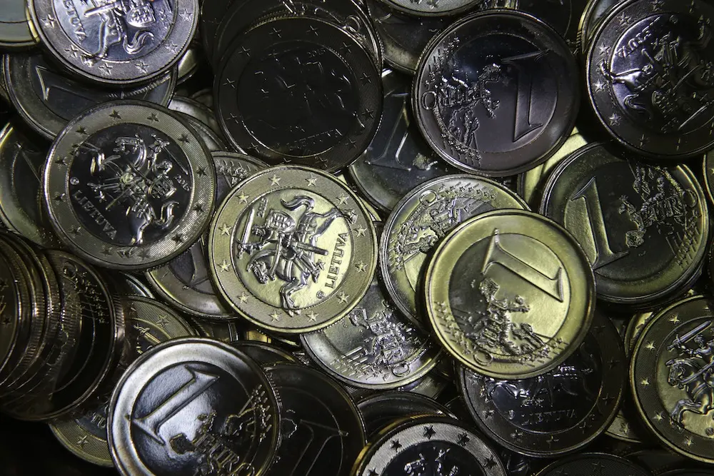 Τ/κ ΜΜΕ: Κατά 48% ακριβότερα τα προϊόντα στις ελεύθερες περιοχές