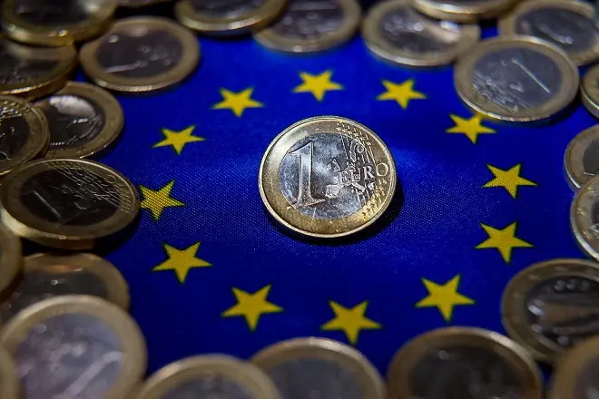 Πώς η Ελλάδα και οι πρώην PIGS, σώζουν την Ευρωζώνη