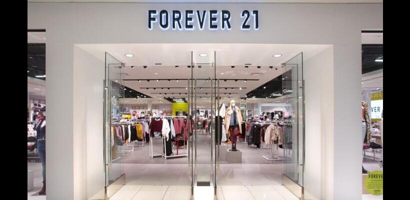 Forever 21: Κατέθεσε αίτηση πτώχευσης – Λουκέτο στα καταστήματα στις ΗΠΑ