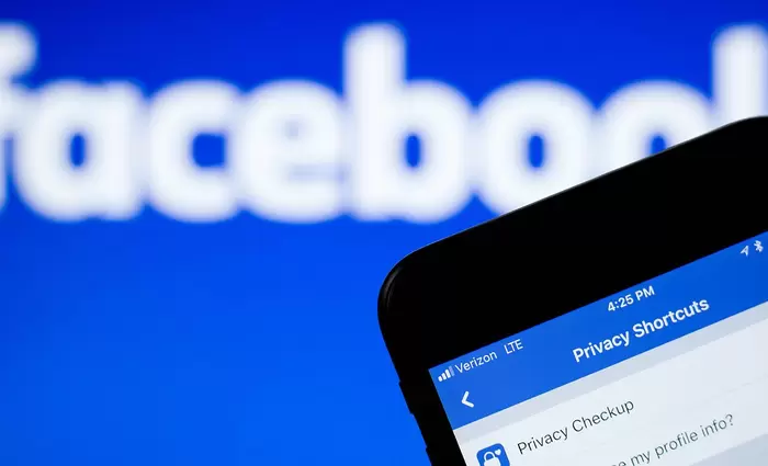 Facebook: Βάζει στοπ στην παραπληροφόρηση