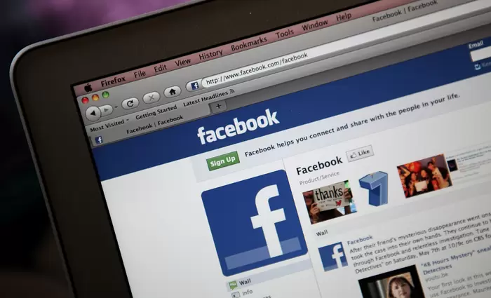 Το Facebook βάζει στο στόχαστρο τα fake news για τα εμβόλια