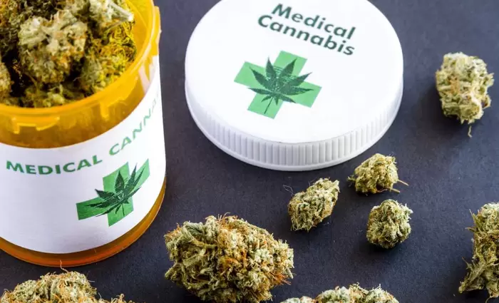 Ελλάδα: 25 άδειες για μονάδες επεξεργασίας φαρμακευτικής κάνναβης