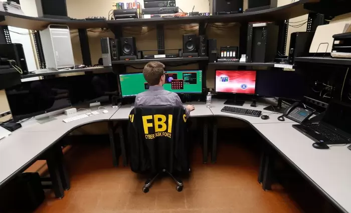 FBI: Αφήστε 