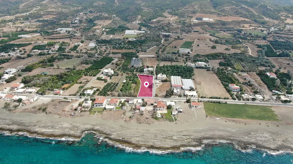 Επτά οικιστικά τεμάχια ιδανικά για να χτίσετε ή να επενδύσετε στο μέλλον σας