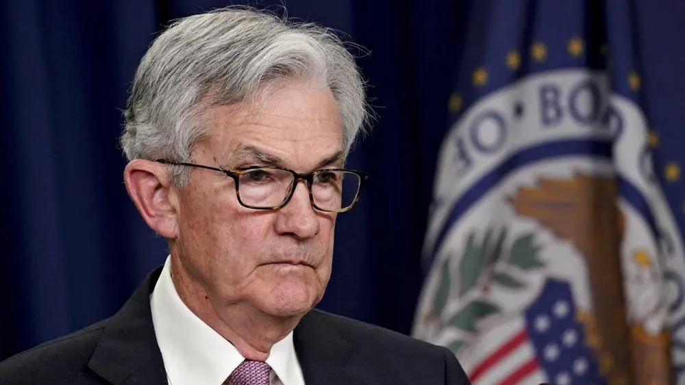 FED: «Σήμα» Πάουελ για νέες αυξήσεις επιτοκίων