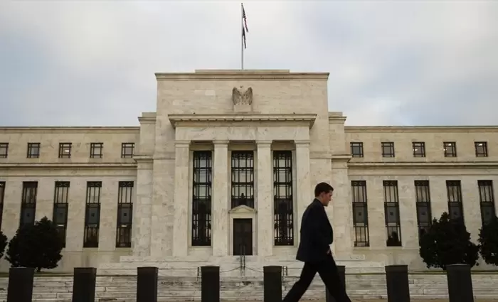 Ενδεχόμενο χαλάρωσης της αύξησης επιτοκίων