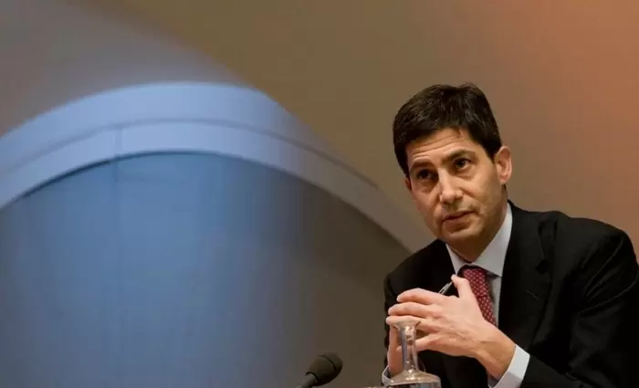 Ο Τραμπ απεφάνθη για τη Fed - Τρία συμπεράσματα για την επιλογή του Κέβιν Γουόρς