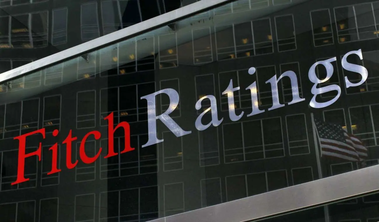 Fitch: Οι θετικές προοπτικές στηρίζουν το ενεργητικό των τραπεζών Κύπρου