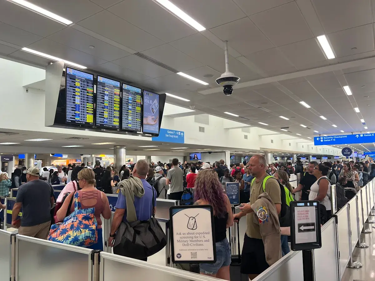 ΗΠΑ: Οι περικοπές πτήσεων θα αυξηθούν με την εφαρμογή αυστηρότερων περιορισμών