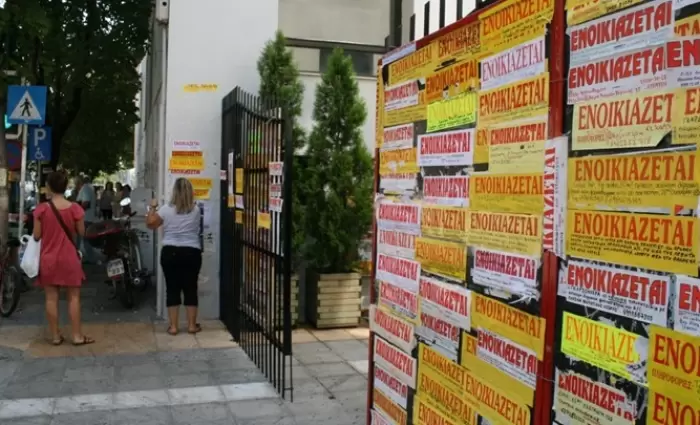 Φοιτητικό σπίτι: Πόσο κοστίζει το ενοίκιο σε περιοχές της Αθήνας και της Θεσσαλονίκης (πίνακες)