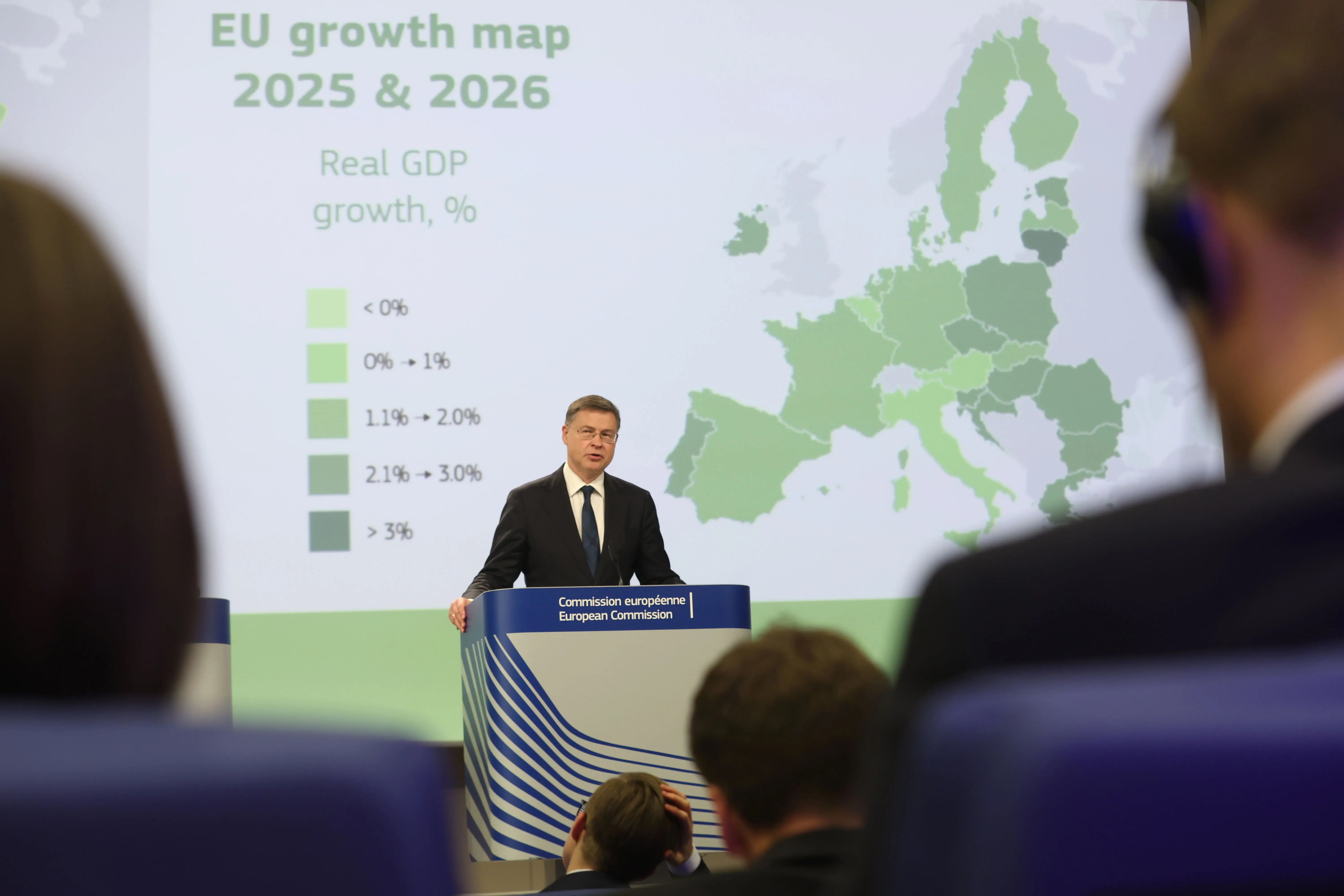 Παραμένει αισιόδοξη για την κυπριακή οικονομία η ΕΕ – Ικανοποίηση ΥΠΟΙΚ