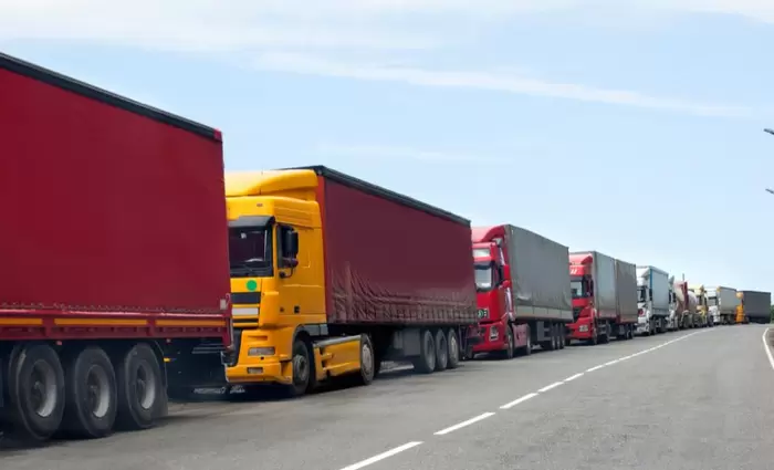 Άνοδος στον κύκλο εργασιών υπηρεσιών και μεταφορών το β΄ τρίμηνο του 2025