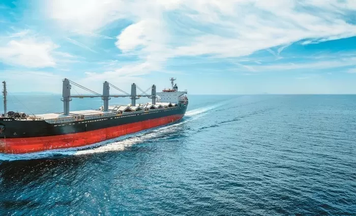 Κίνα: Aδύναμη ζήτηση χάλυβα, πιέσεις στα φορτηγά πλοία