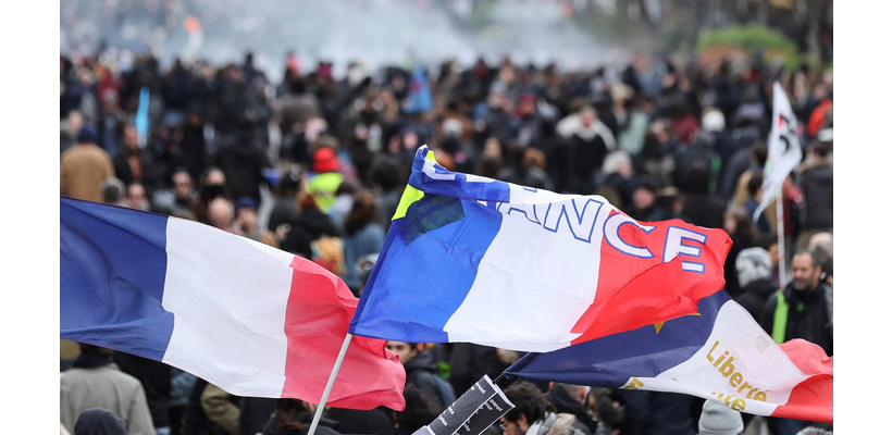 «Είναι η Γαλλία η νέα Ιταλία;» - Τι λένε τα νούμερα